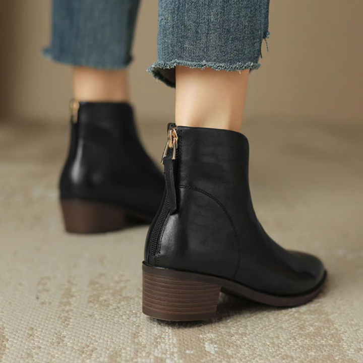 Calista - Luxury ankle boots with a low heel