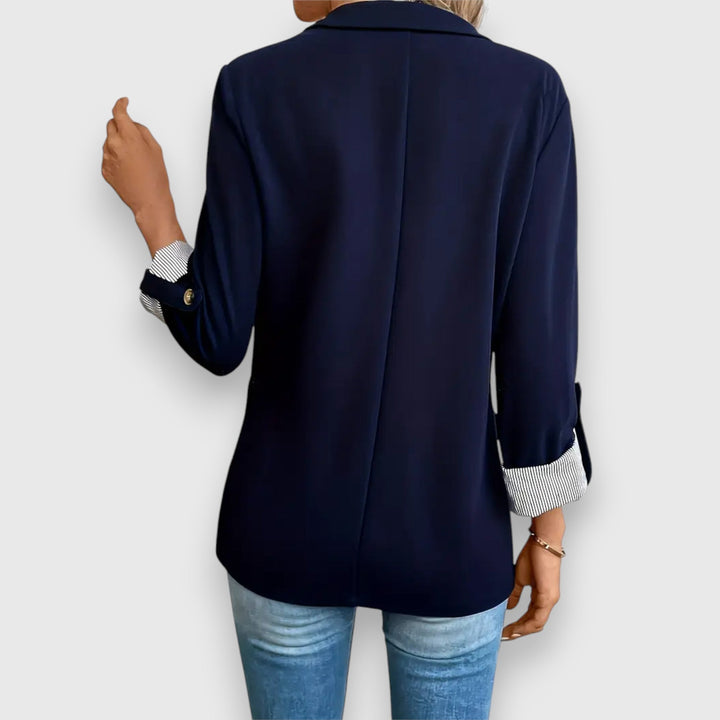 Elizabeth – Classic Style Blazer