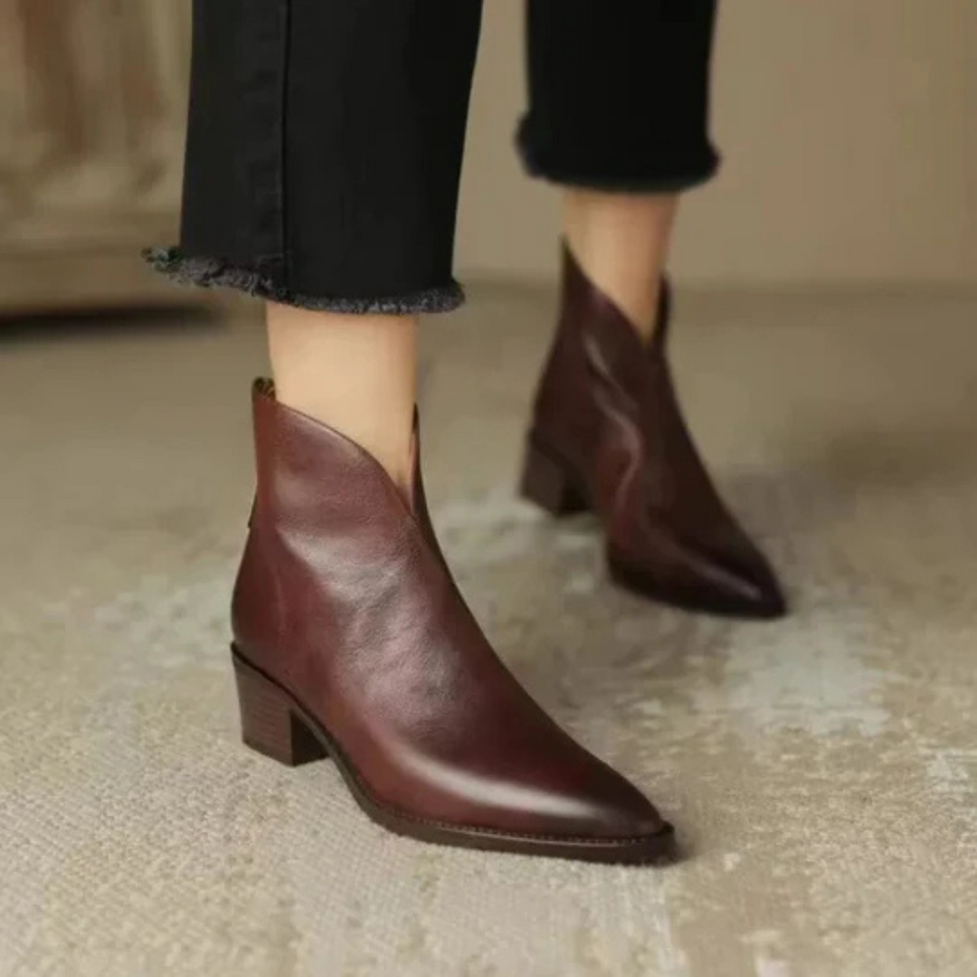 Calista - Luxury ankle boots with a low heel