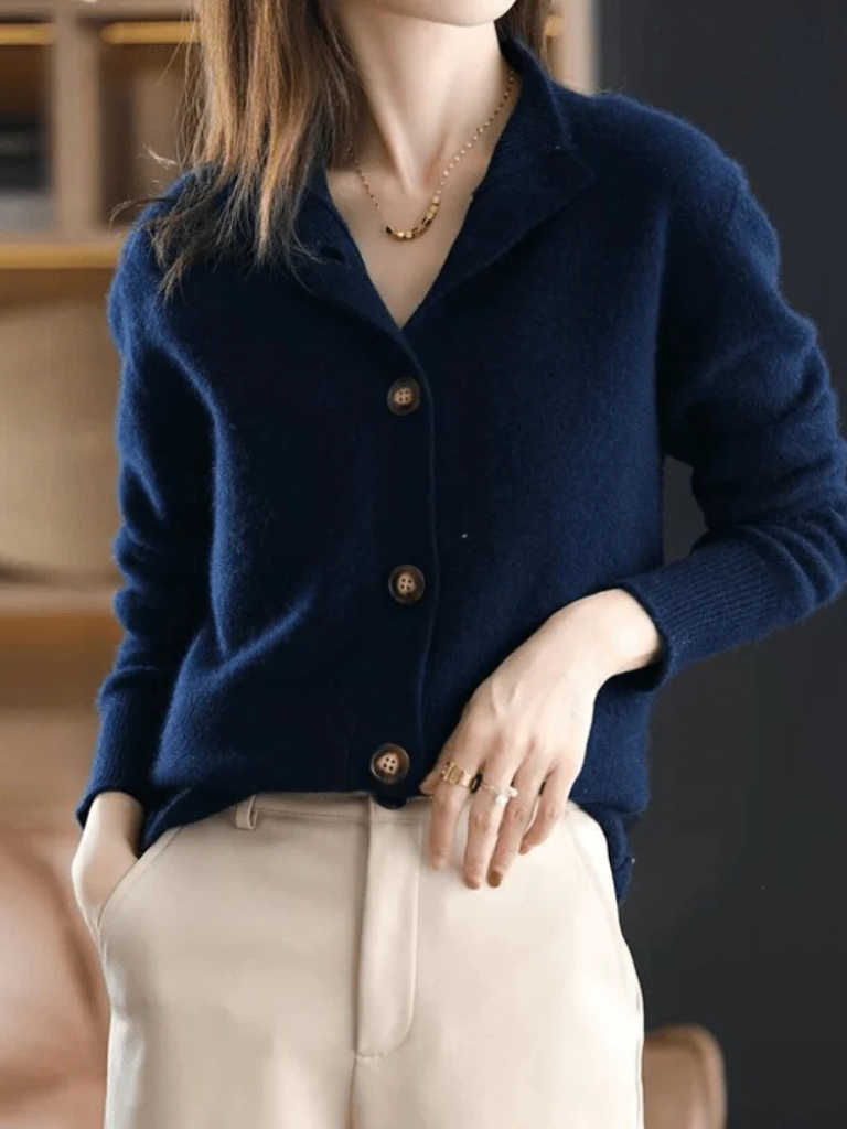 Gisella - Button Cardigan