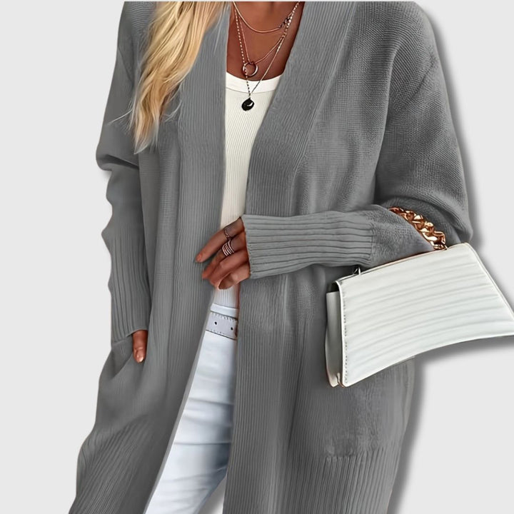 Isabella – Elegant Cardigan with Pockets (Limited Edition)