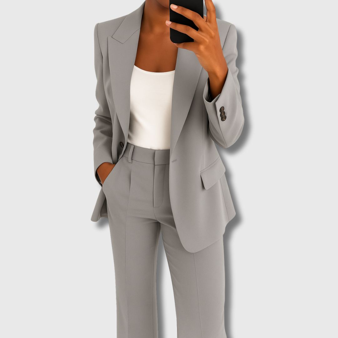Zoe – Tailored Suit Set Limited Edition