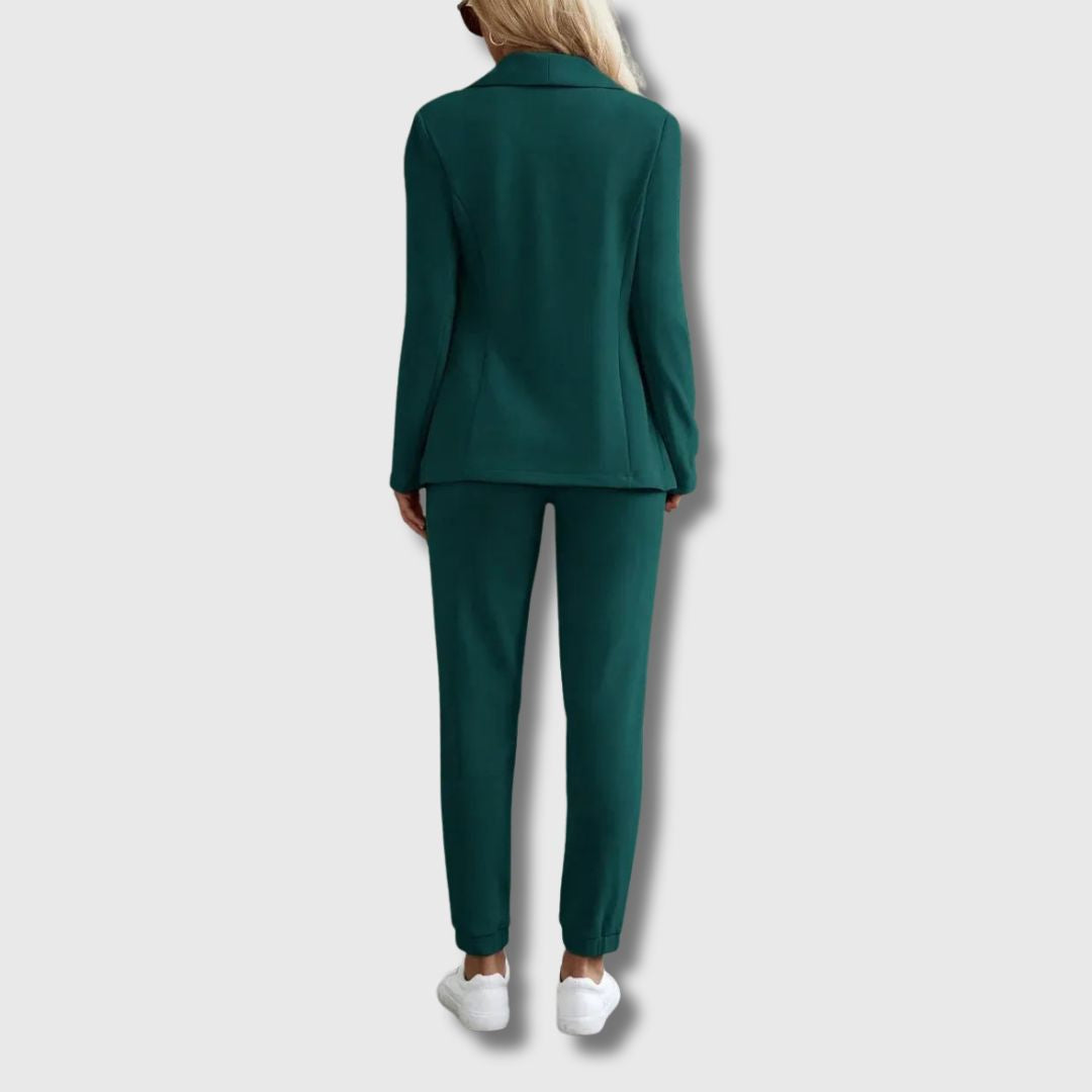 Lily – Limited Edition Soft Tailored Set
