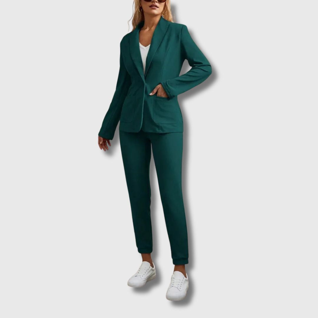 Lily – Limited Edition Soft Tailored Set