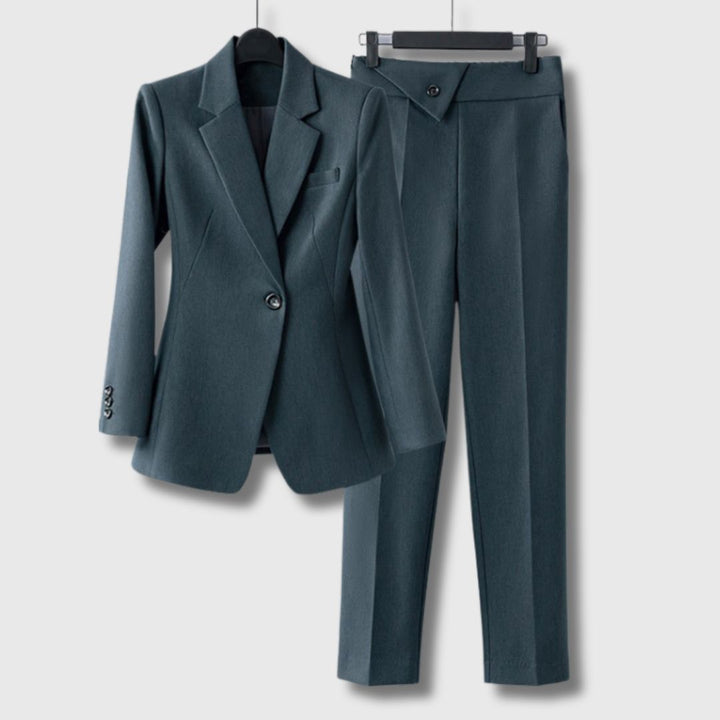 Chloe – Limited Edition Prestige Suit Set