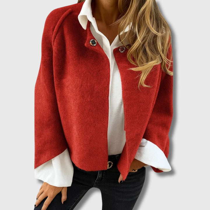 Ava – Short and Warm Cardigan